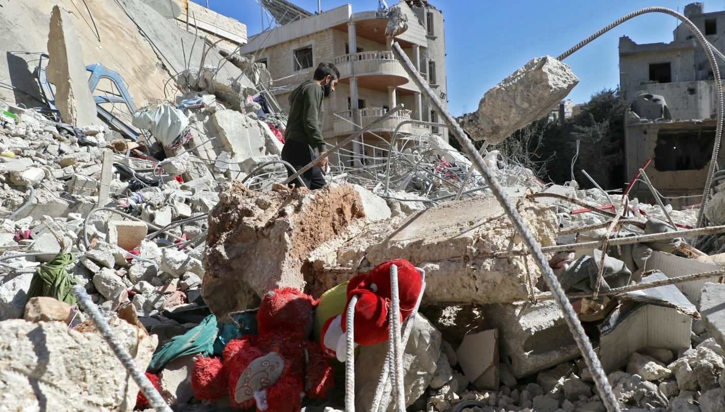 غارات البقاع المكثفة .... حرب المخازن الاستراتيجية